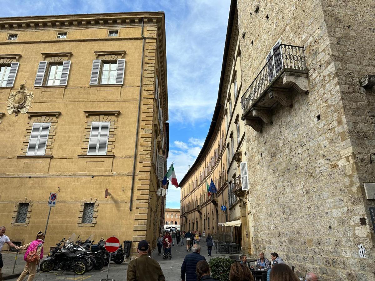 Domus An- Two Bedrooms Apartment -Antique And Historical Home 锡耶纳 外观 照片
