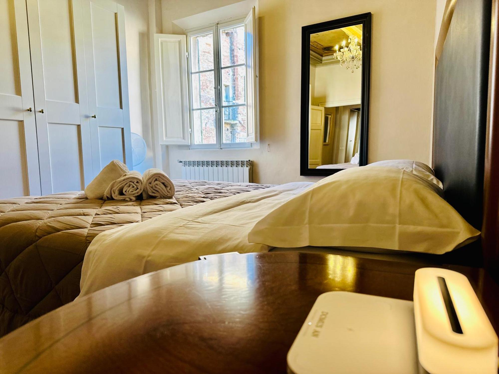 Domus An- Two Bedrooms Apartment -Antique And Historical Home 锡耶纳 外观 照片